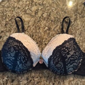 Lace bra 38C #149